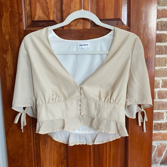SUPERDOWN Norma Button Up Top Size Small - Picture 5 of 9